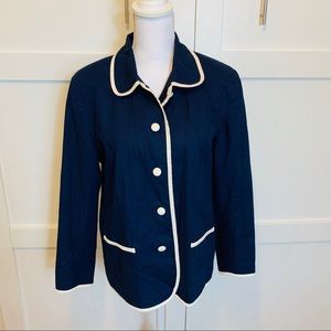 Classic navy Blazer